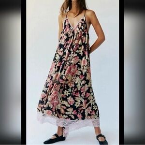 Free People Primmy Black Floral Maxi Size XS